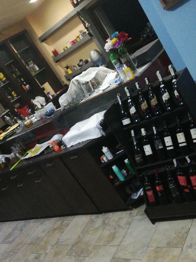 Hotel Albania 골렘 외부 사진